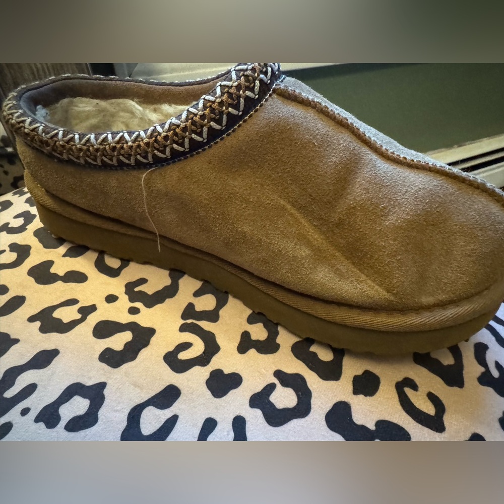 UGG Chestnut Tasman Slippers - Picture 2 of 3